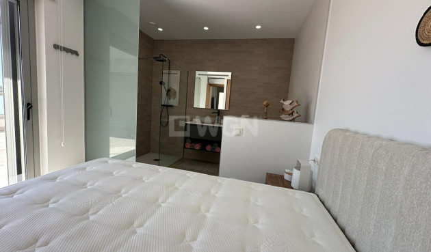 Odsprzedaż - Villa - Benijofar - Costa Blanca