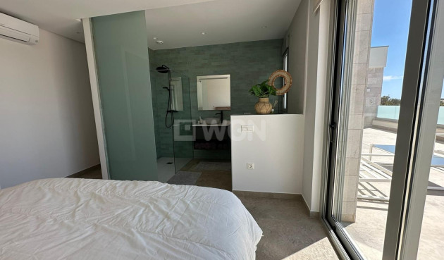 Odsprzedaż - Villa - Benijofar - Costa Blanca