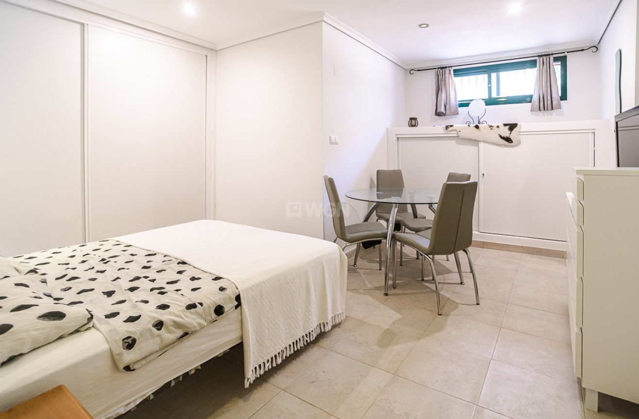 Odsprzedaż - Villa - Torrevieja - Costa Blanca