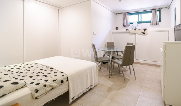 Odsprzedaż - Villa - Torrevieja - Costa Blanca