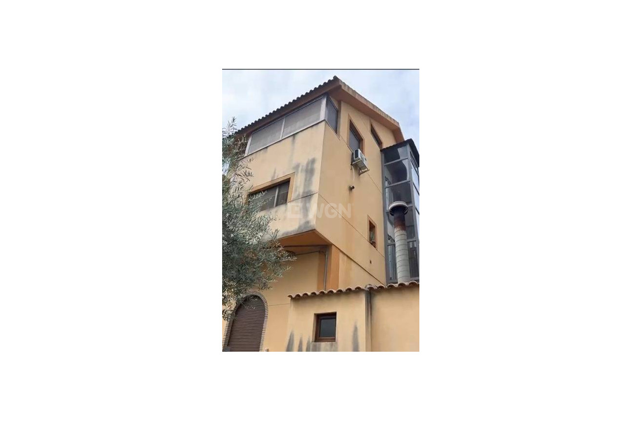 Resale - Villa - El Palmar