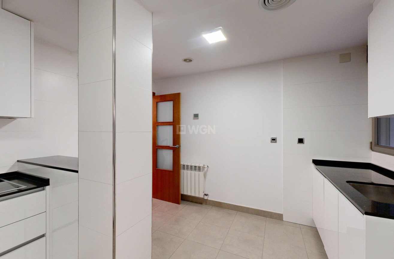 Wiederverkauf - Wohnung - Murcia - Gran Via