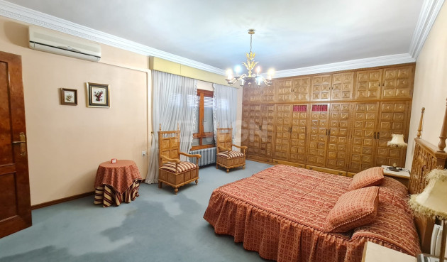 Odsprzedaż - Kamienica - Elda - Inland