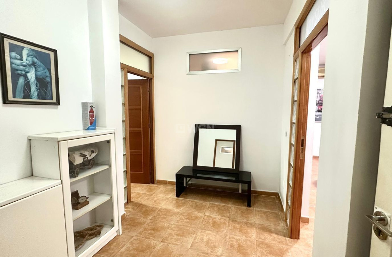 Reventa - Apartamento / piso - Torrevieja