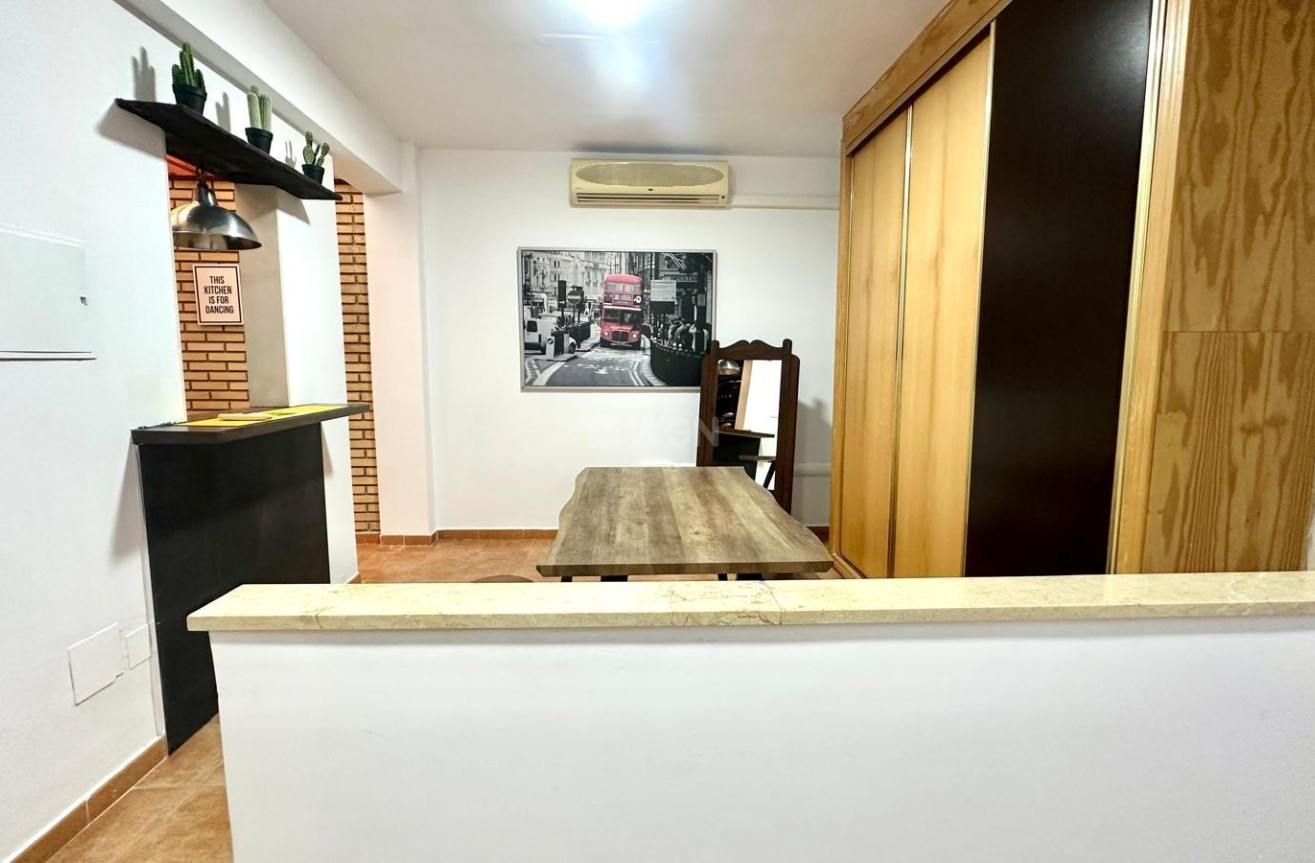 Reventa - Apartamento / piso - Torrevieja