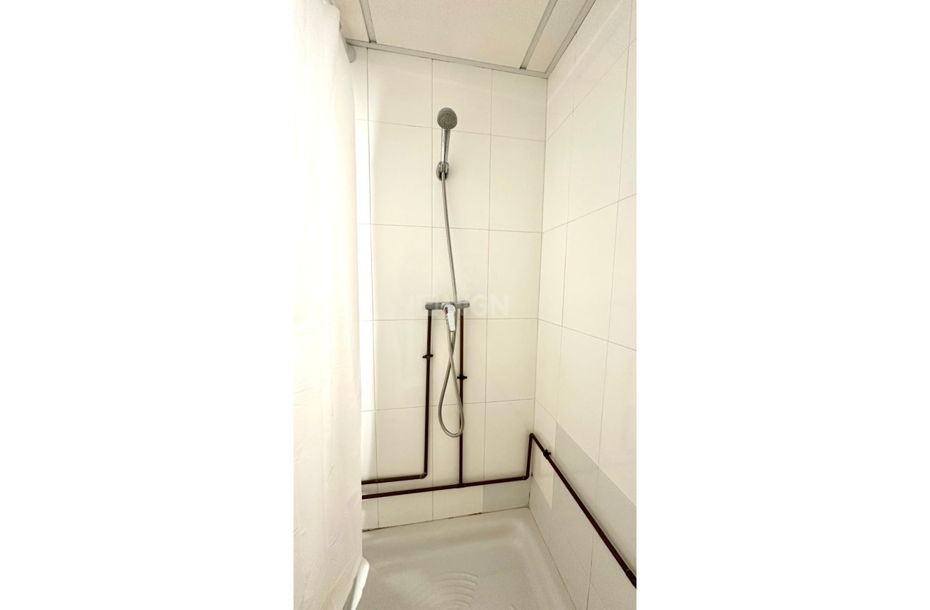 Reventa - Apartamento / piso - Torrevieja