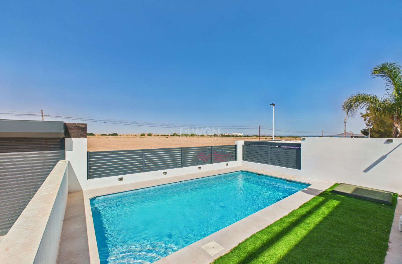 Odsprzedaż - Villa - Mar de Cristal - Costa Calida