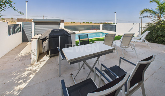 Odsprzedaż - Villa - Mar de Cristal - Costa Calida