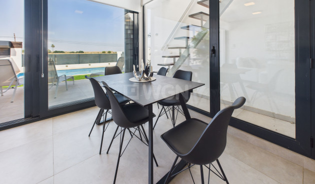 Odsprzedaż - Villa - Mar de Cristal - Costa Calida