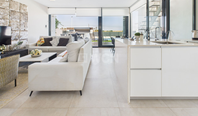 Odsprzedaż - Villa - Mar de Cristal - Costa Calida