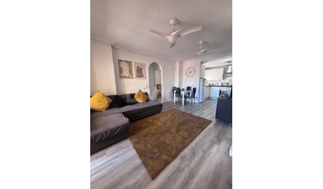 Odsprzedaż - Daszek - Villamartin - Costa Blanca