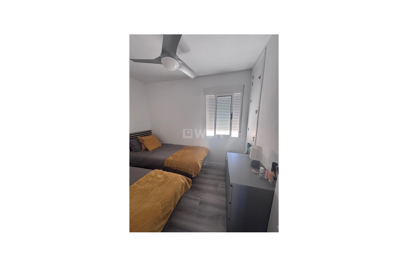 Odsprzedaż - Daszek - Villamartin - Costa Blanca