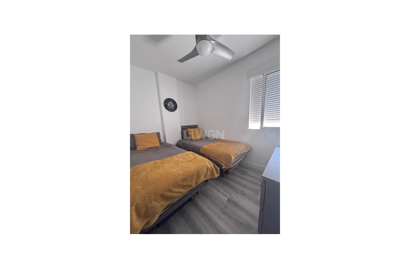 Odsprzedaż - Daszek - Villamartin - Costa Blanca