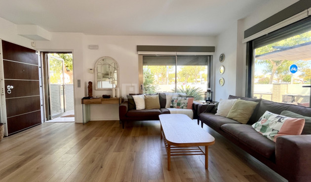 Reventa - Villa - Torre de la Horadada - Costa Blanca