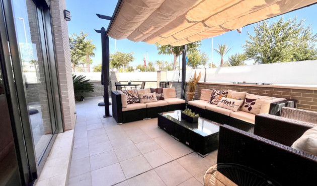 Reventa - Villa - Torre de la Horadada - Costa Blanca