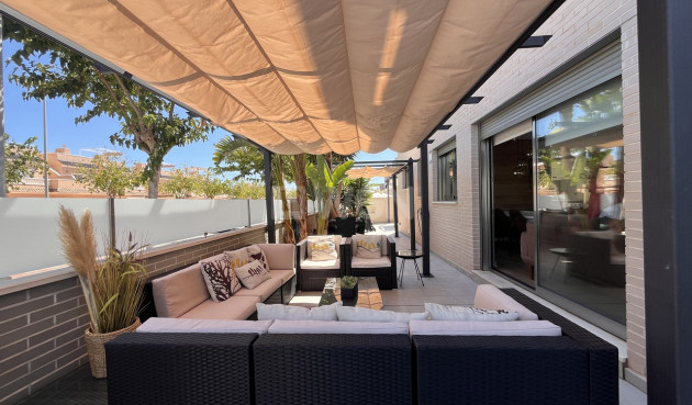 Reventa - Villa - Torre de la Horadada - Costa Blanca