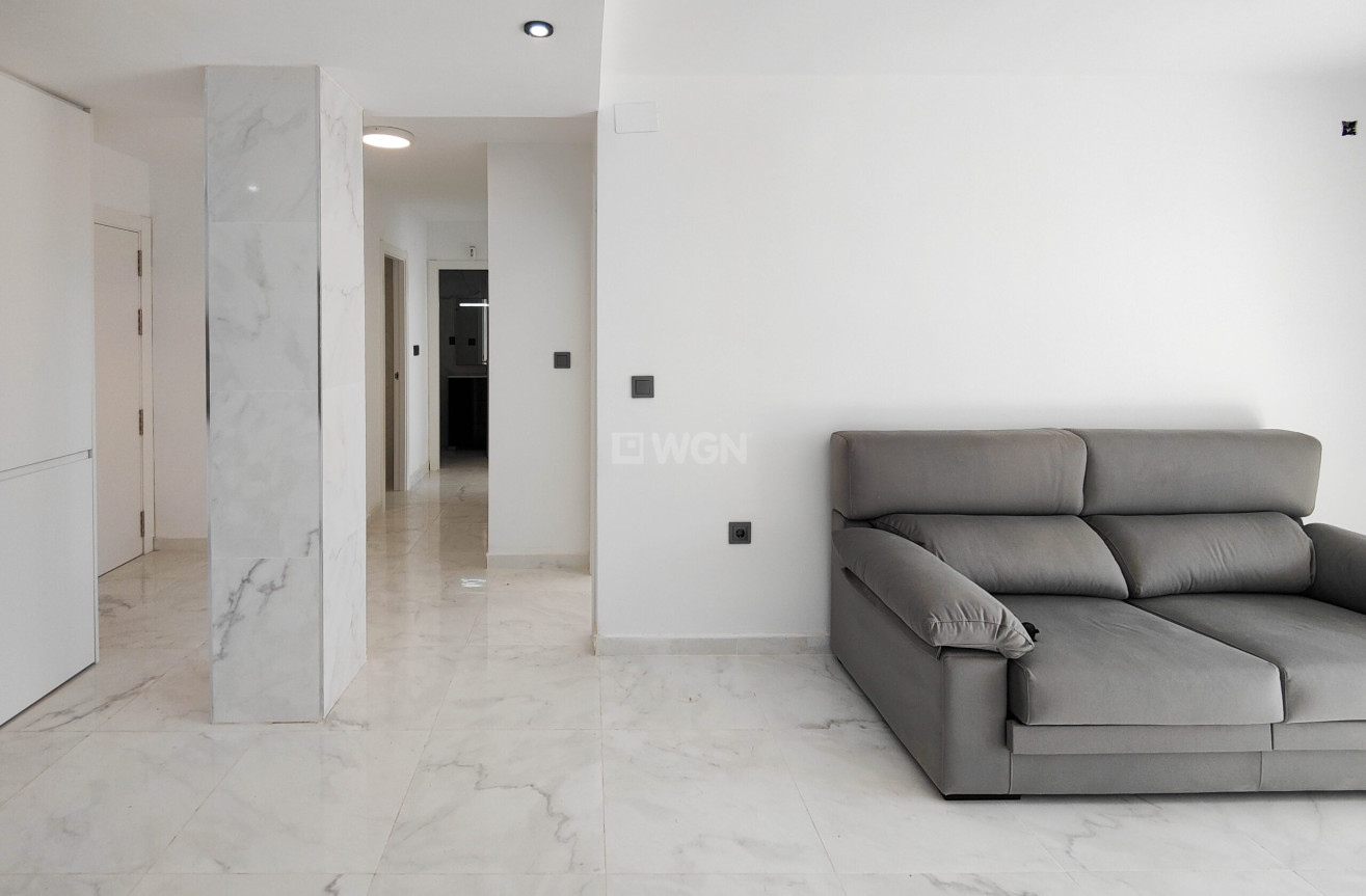 Resale - Apartment / flat - Torrevieja - Costa Blanca
