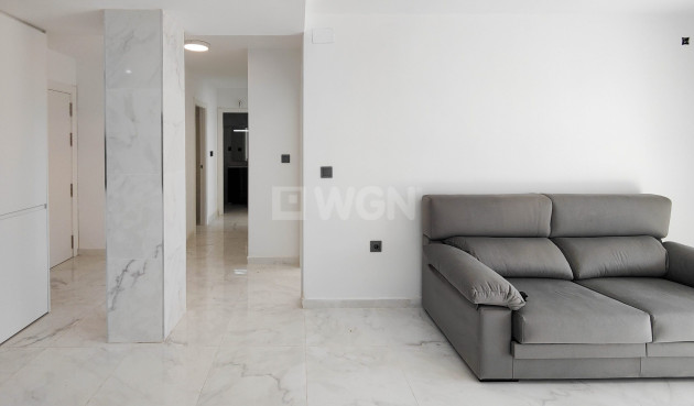 Resale - Apartment / flat - Torrevieja - Costa Blanca