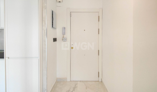 Resale - Apartment / flat - Torrevieja - Costa Blanca