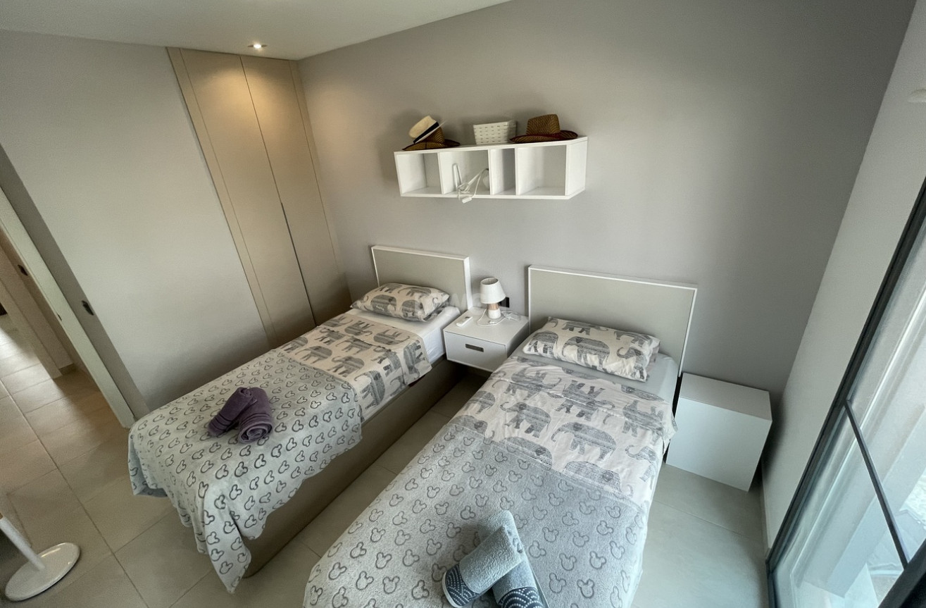 Odsprzedaż - Mieszkanie w bloku - Guardamar del Segura - Guardamar Del Segura