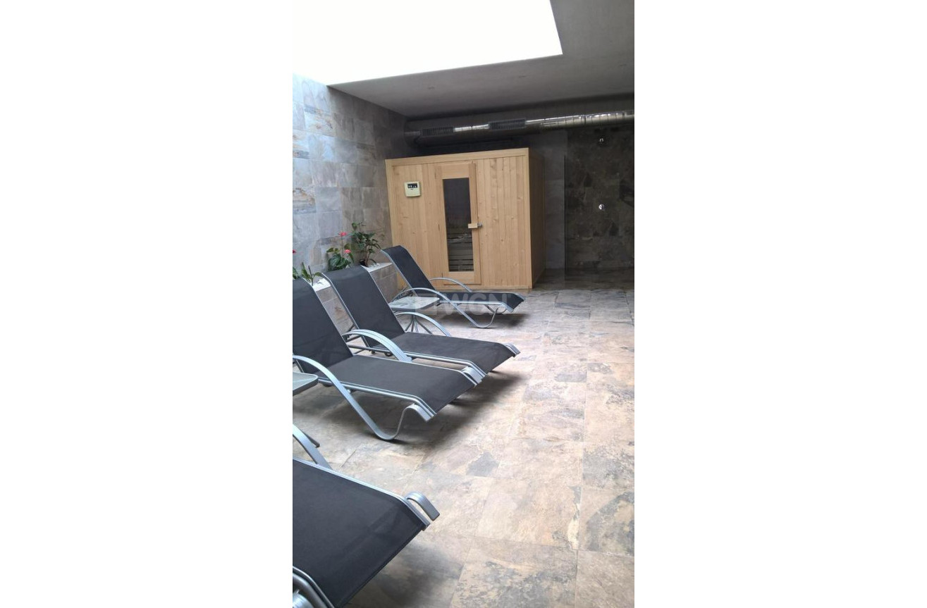 Odsprzedaż - Mieszkanie w bloku - Guardamar del Segura - Guardamar Del Segura