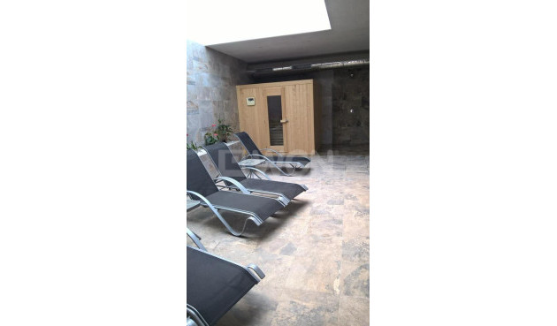 Odsprzedaż - Mieszkanie w bloku - Guardamar del Segura - Guardamar Del Segura