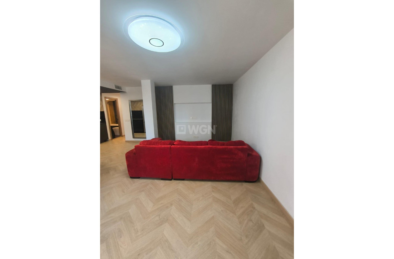 Odsprzedaż - Mieszkanie w bloku - Torrevieja - Costa Blanca