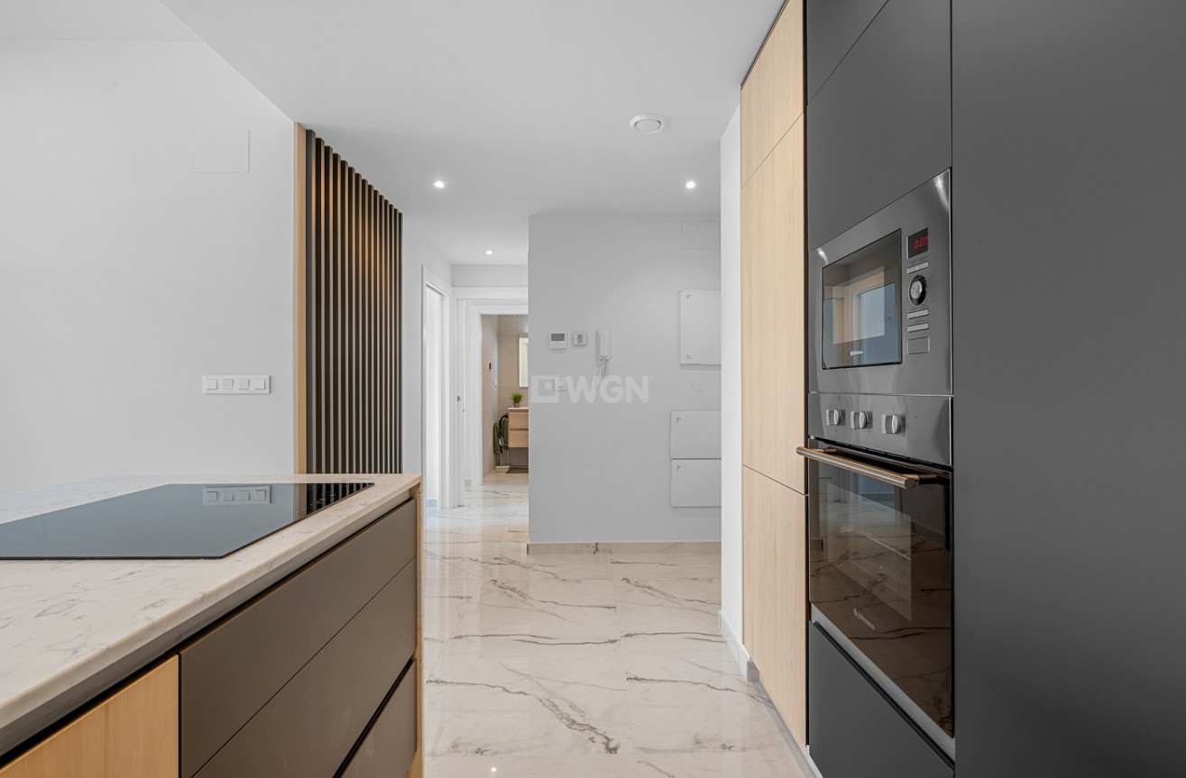 Odsprzedaż - Mieszkanie w bloku - Orihuela Costa - Costa Blanca