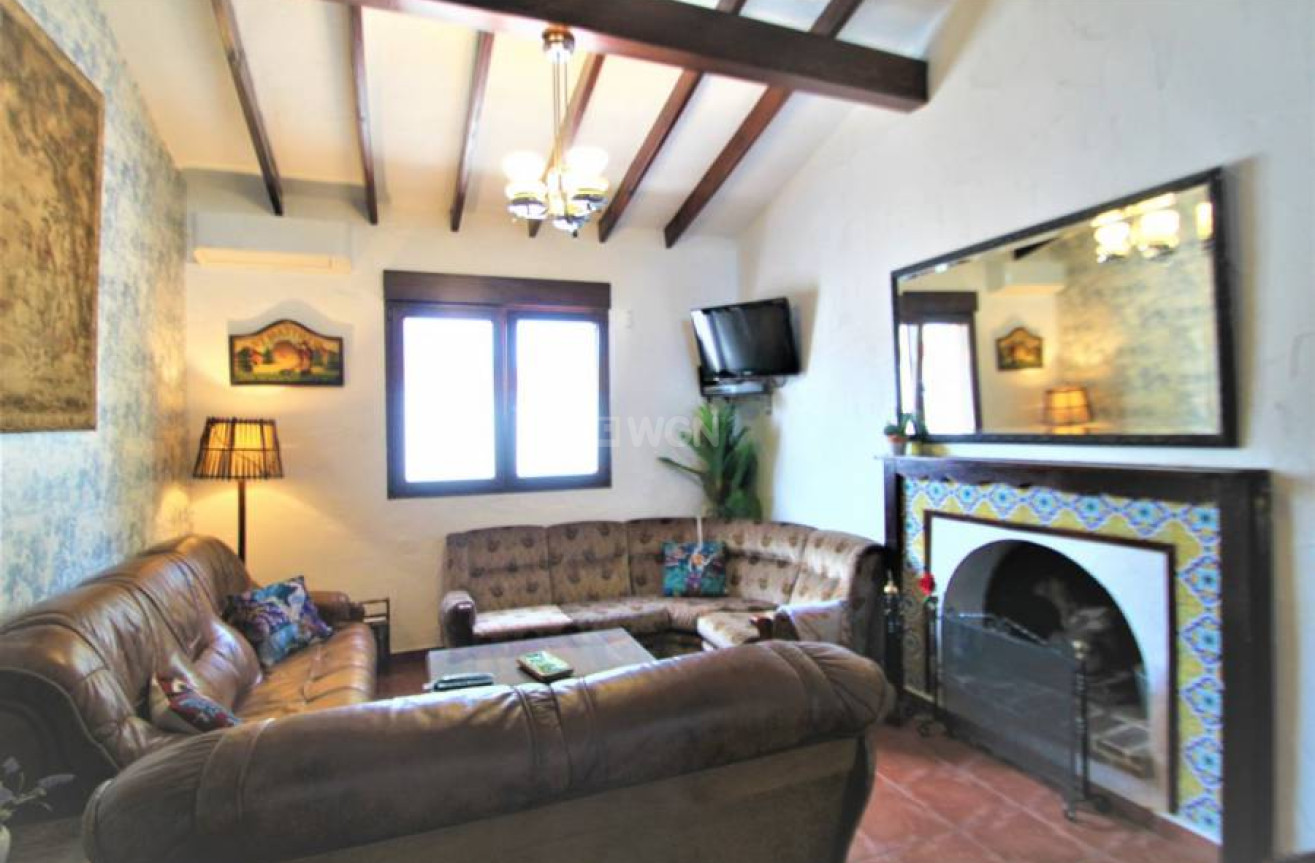 Odsprzedaż - Villa - Orihuela Costa - Costa Blanca