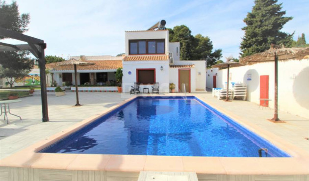 Odsprzedaż - Villa - Orihuela Costa - Costa Blanca