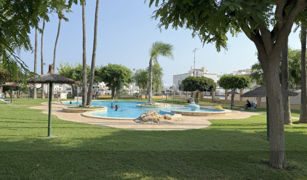 Odsprzedaż - Villa - Orihuela Costa - Costa Blanca