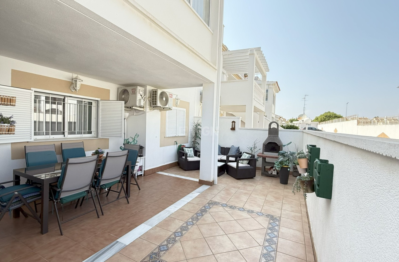 Odsprzedaż - Mieszkanie w bloku - Orihuela Costa - Costa Blanca