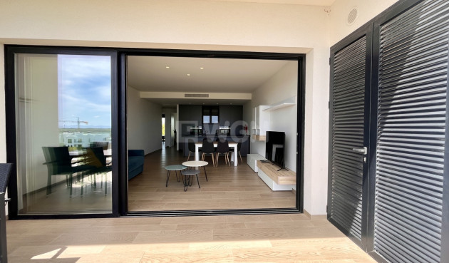 Odsprzedaż - Mieszkanie w bloku - Las Colinas Golf - Costa Blanca