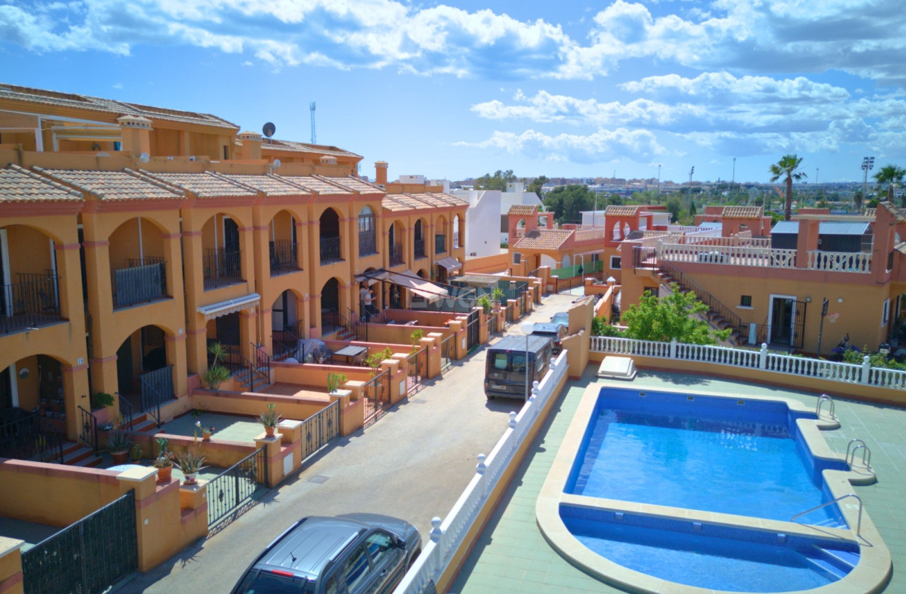 Resale - Villa - Torrevieja - Costa Blanca