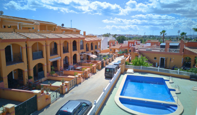 Resale - Villa - Torrevieja - Costa Blanca