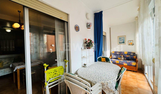 Resale - Apartment / flat - La Mata - Costa Blanca