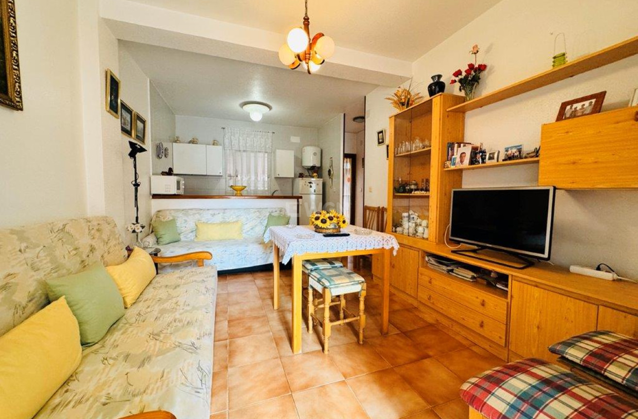 Resale - Apartment / flat - La Mata - Costa Blanca
