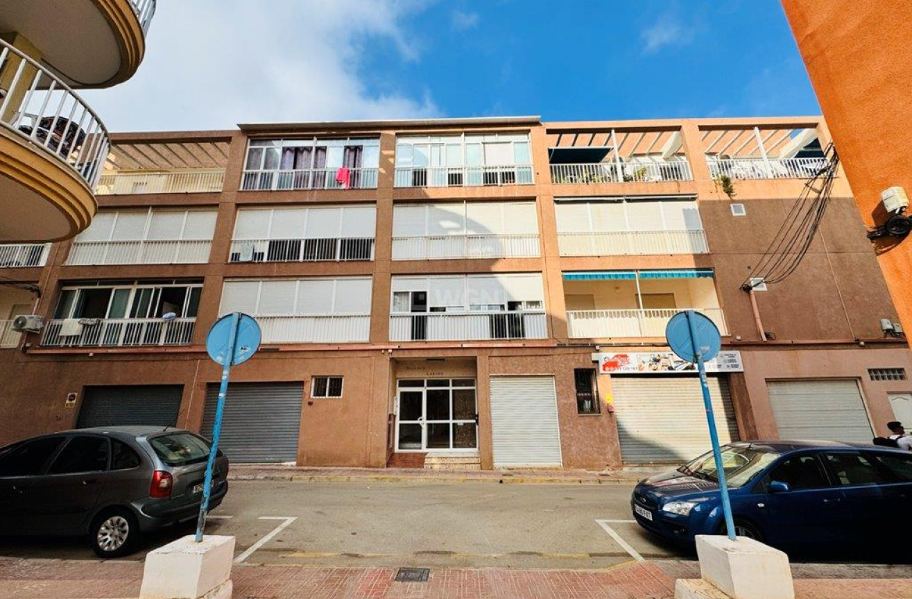 Resale - Apartment / flat - La Mata - Costa Blanca