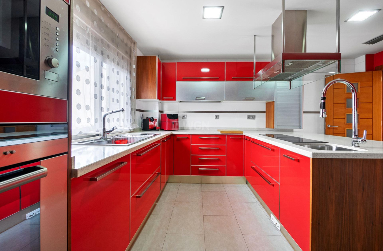 Resale - Villa - Rojales