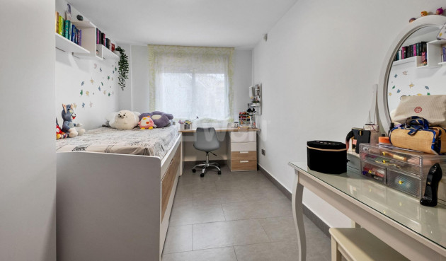 Resale - Villa - Rojales