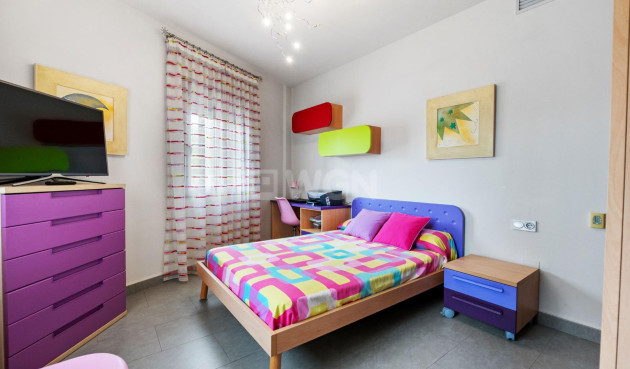 Resale - Villa - Rojales