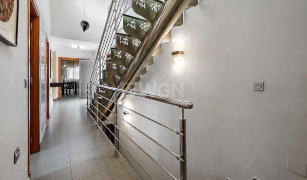 Resale - Villa - Rojales