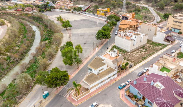 Resale - Villa - Rojales