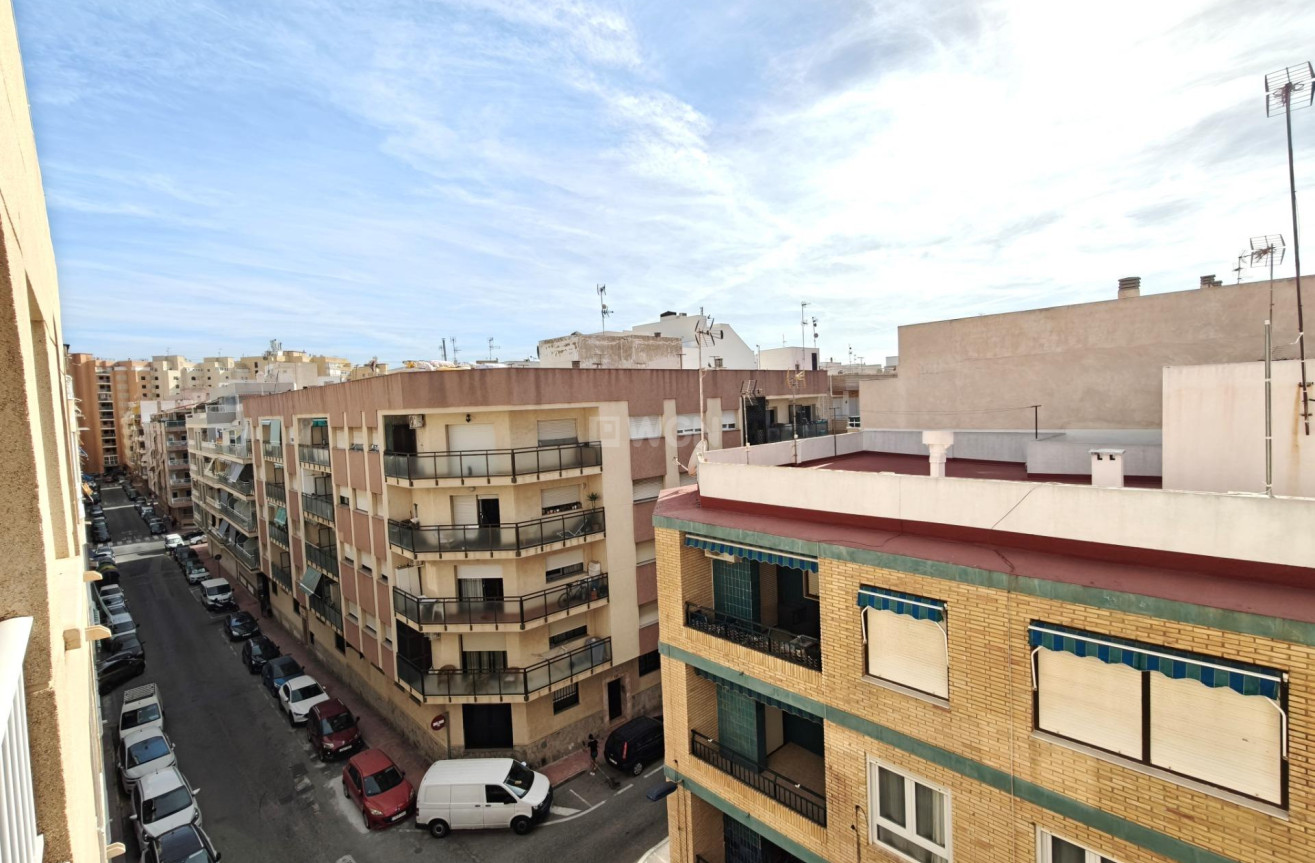 Reventa - Apartamento / piso - Torrevieja - Playa del Cura