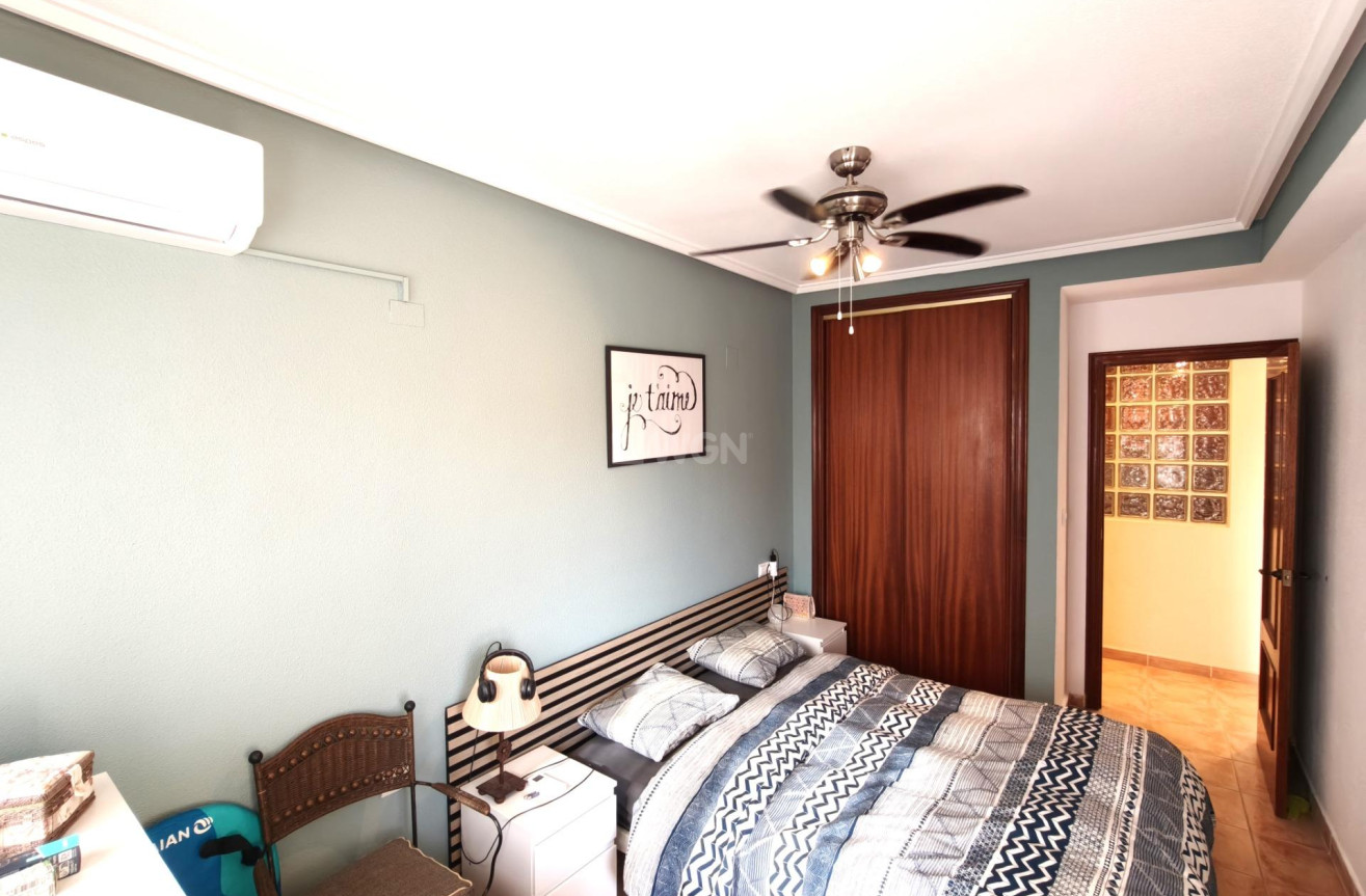 Reventa - Apartamento / piso - Torrevieja - Playa del Cura