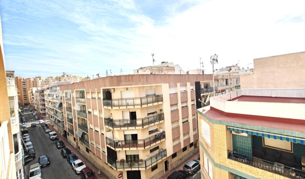Reventa - Apartamento / piso - Torrevieja - Playa del Cura