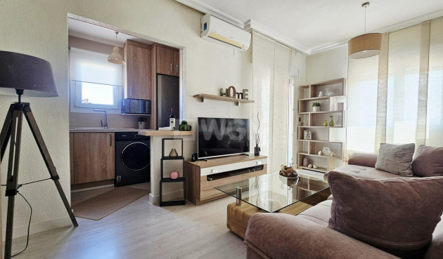 Resale - Apartment / flat - Torrevieja - Nueva Torrevieja