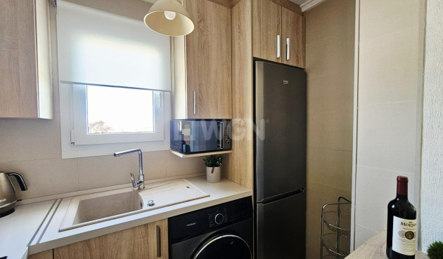 Resale - Apartment / flat - Torrevieja - Nueva Torrevieja