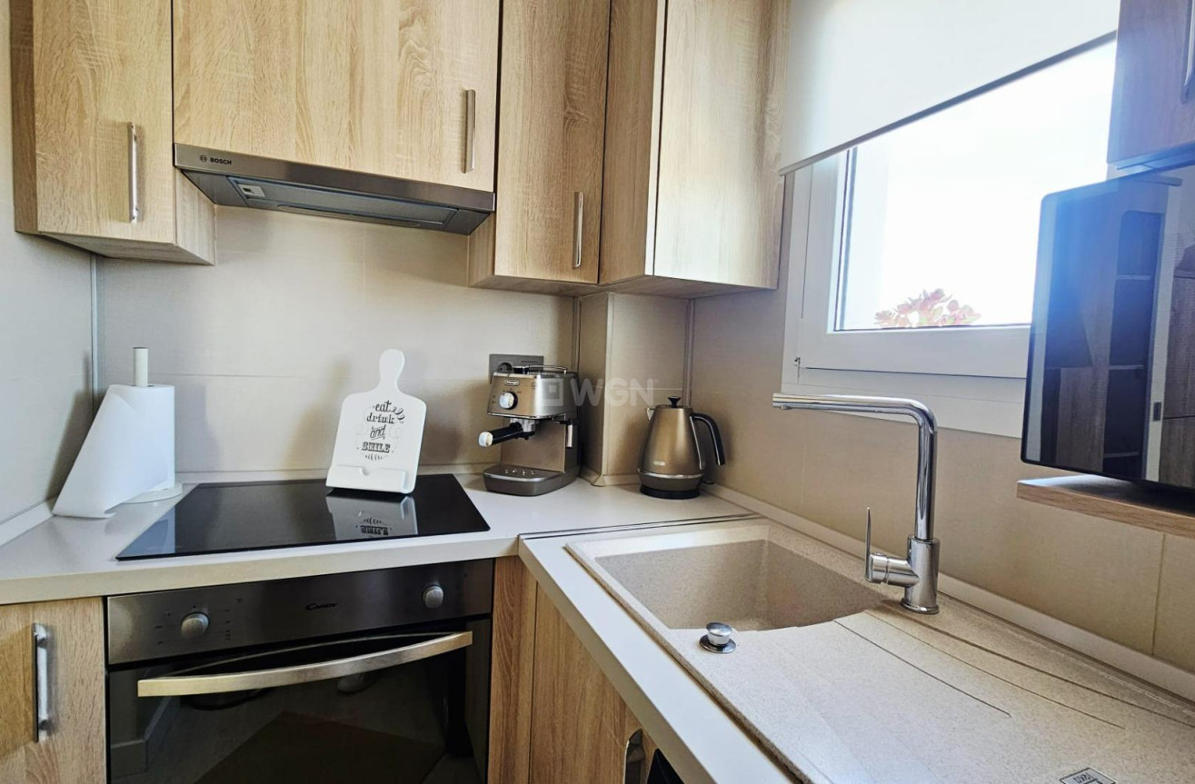 Resale - Apartment / flat - Torrevieja - Nueva Torrevieja