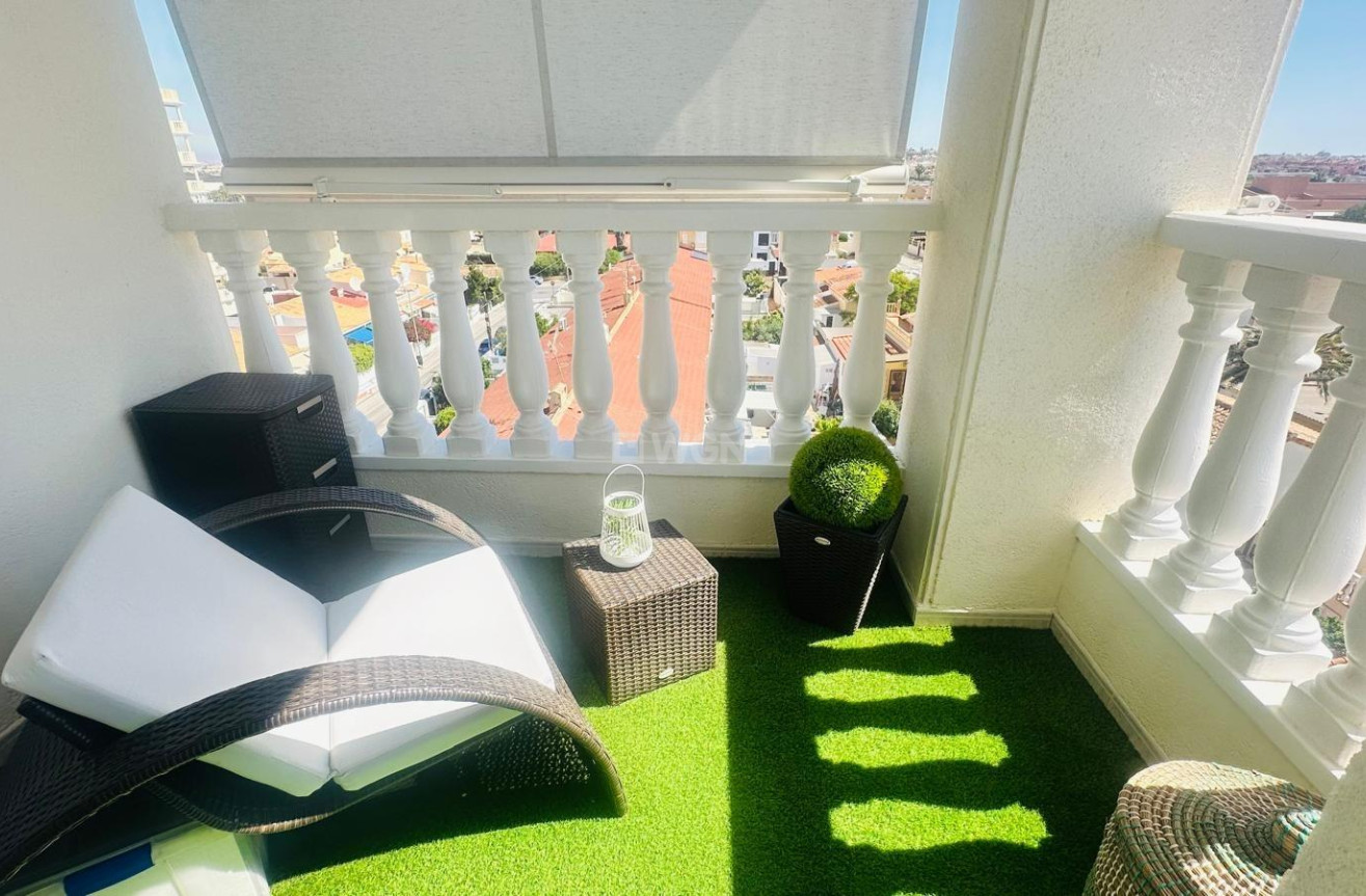 Resale - Apartment / flat - Torrevieja - Nueva Torrevieja